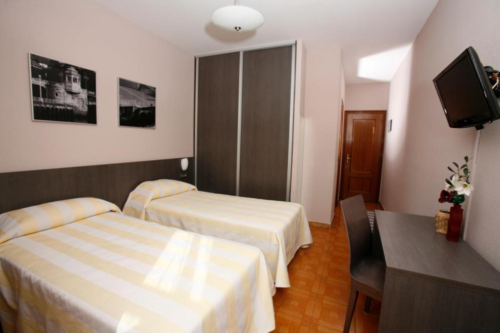 Hotel Ripa Bilbao Oda fotoğraf